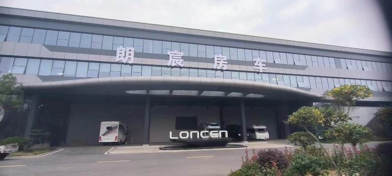 朗辰房車標(biāo)識